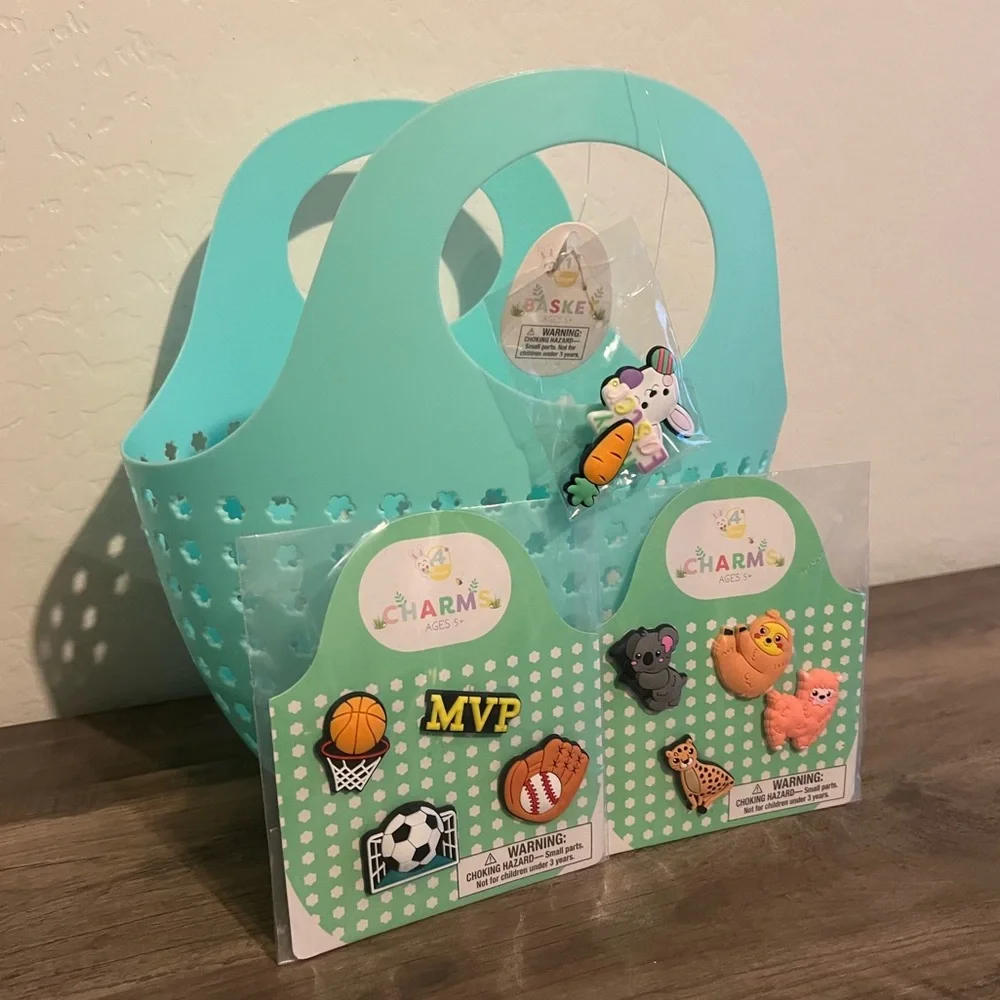 Target Bullseyes Playground Silicone Easter Basket with 2 Set of Charms -Blue